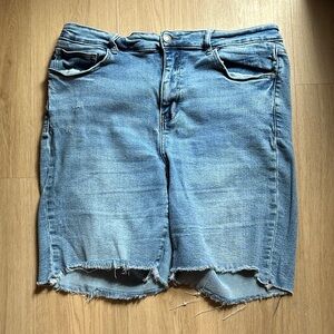 Judy Blue Light Blue Denim Jeans